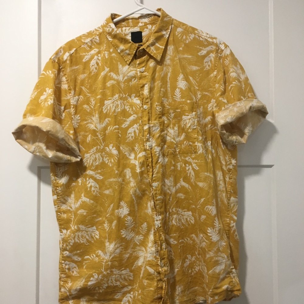 H&M men button down - Picture 2 of 3